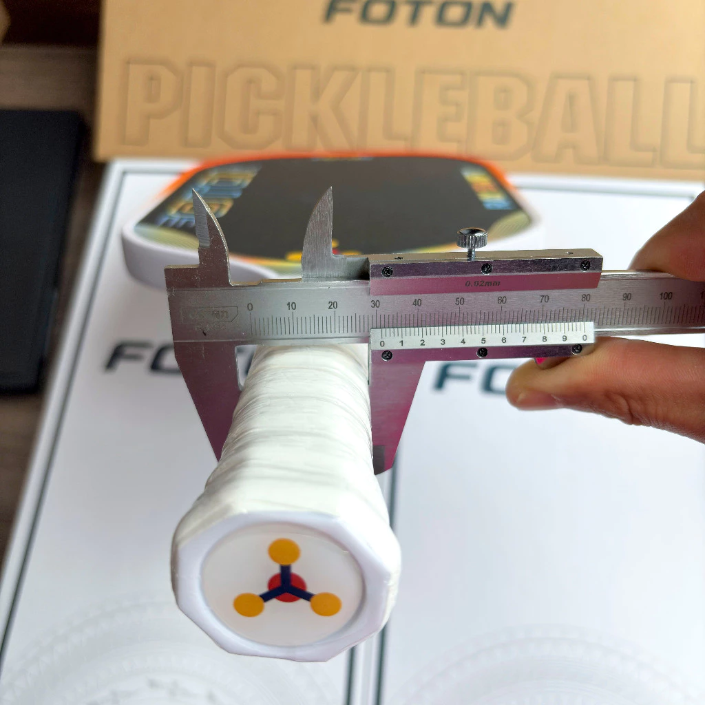 Vợt Pickleball Foton Ray Swift 16mm – Carbon Kiểm Soát Tốt, Dành Cho Người Mới Chơi 